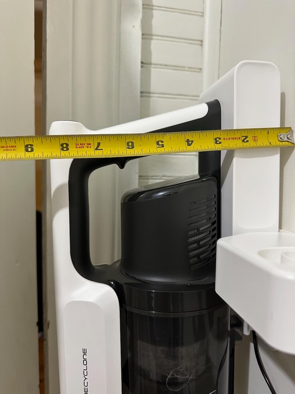 Tineco A20 Cordless Stick Vacuum Cleaner, Powerful Suction, 3 Modes for Multi-Level Messes, 1L Larger Dustbin, Ergonomic Dual-Handle Design, Wall-Mount Dock, LED Headlight customer photo 2