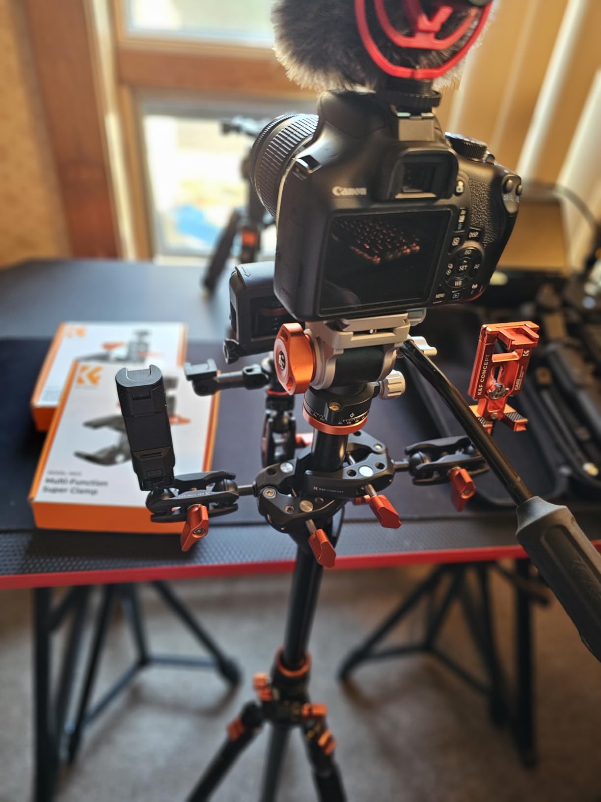 K&F CONCEPT 90''/230cm Horizontal Fluid Head Camera Tripod customer photo 1