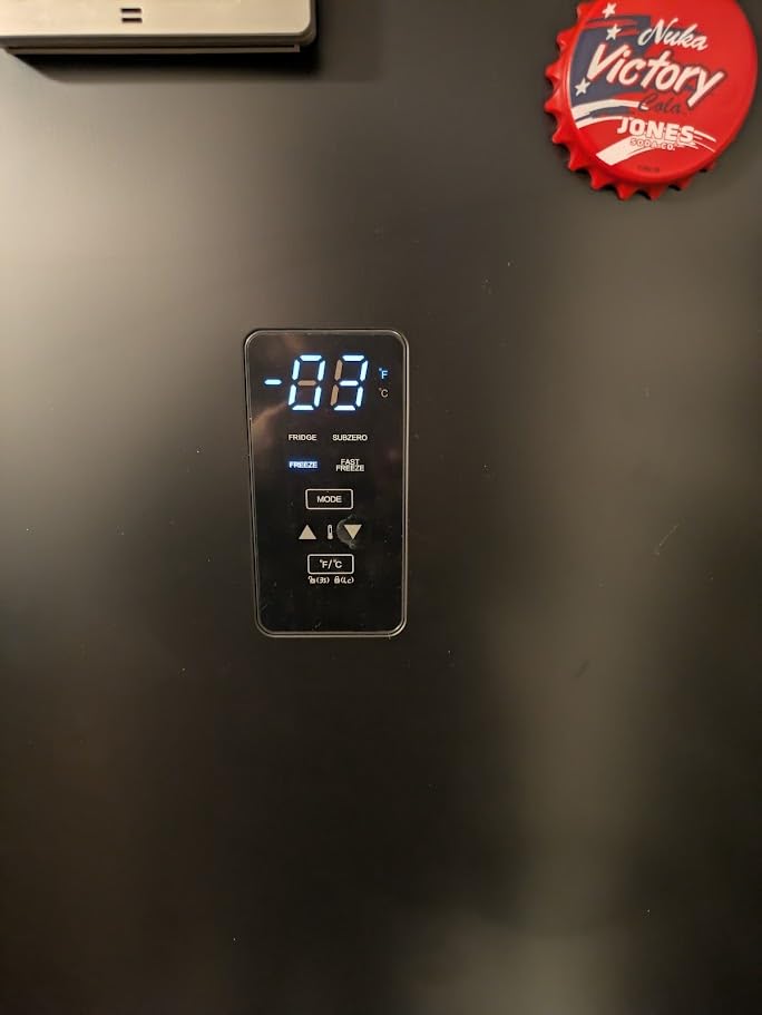 BLACK+DECKER 14 Cu. Ft. Convertible Freezer Refrigerator, Upright Freezer with Glass Shelves, ENERGY STAR rated, Frost Free, BUC1400XB, Black customer photo 2