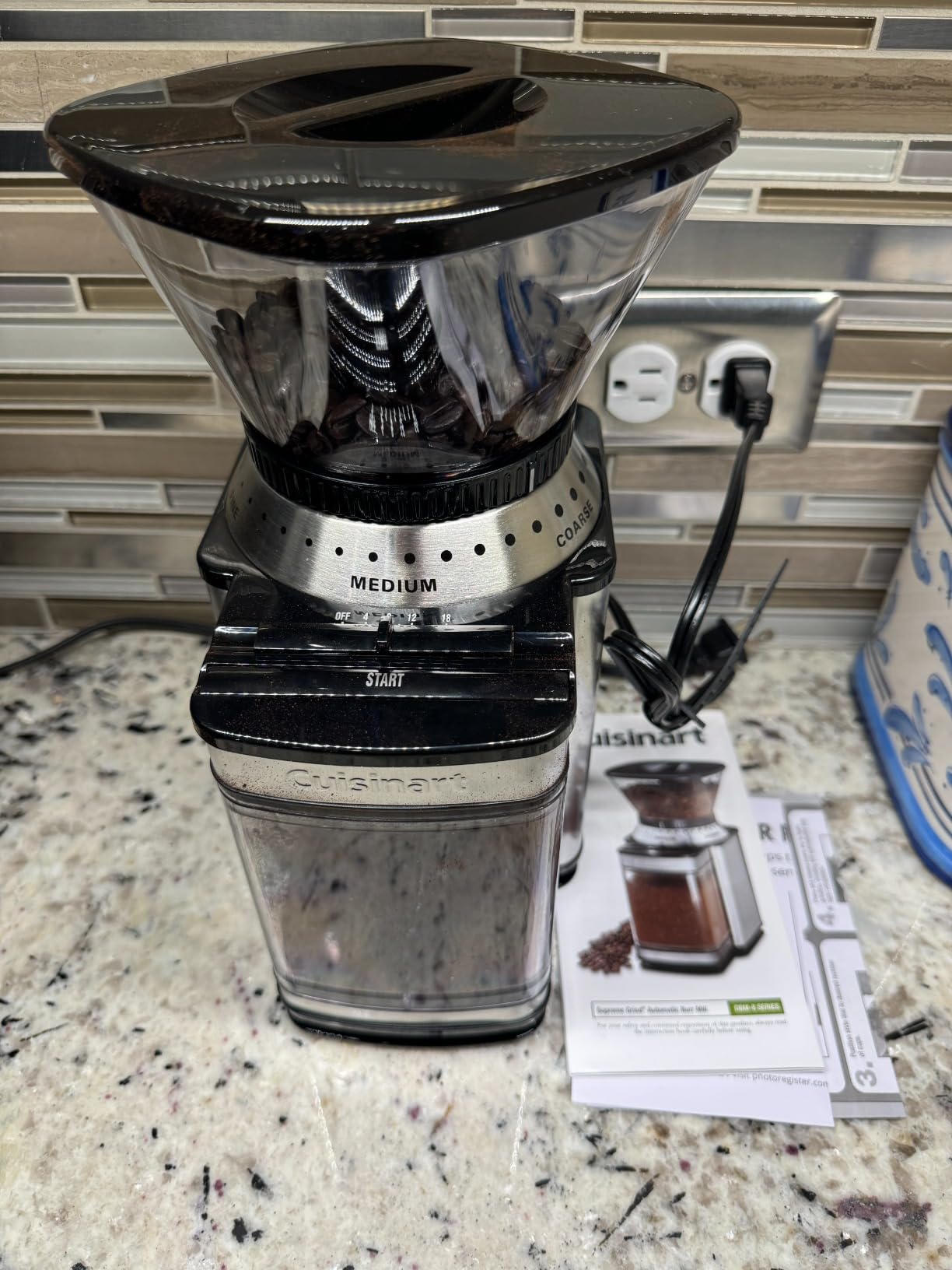 Cuisinart Coffee Grinder, Electric One-Touch Automatic Burr Coffee Grinder with 18-Position Grind Selector, Cup Size Selector for 4 – 18 Cups, Cool Gray Stainless Steel customer photo 1