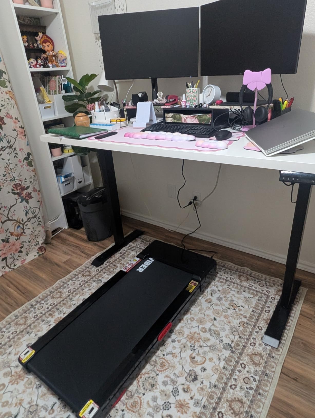 Walking Pad Treadmill 12% Auto Incline, Under Desk Treadmill customer photo 2