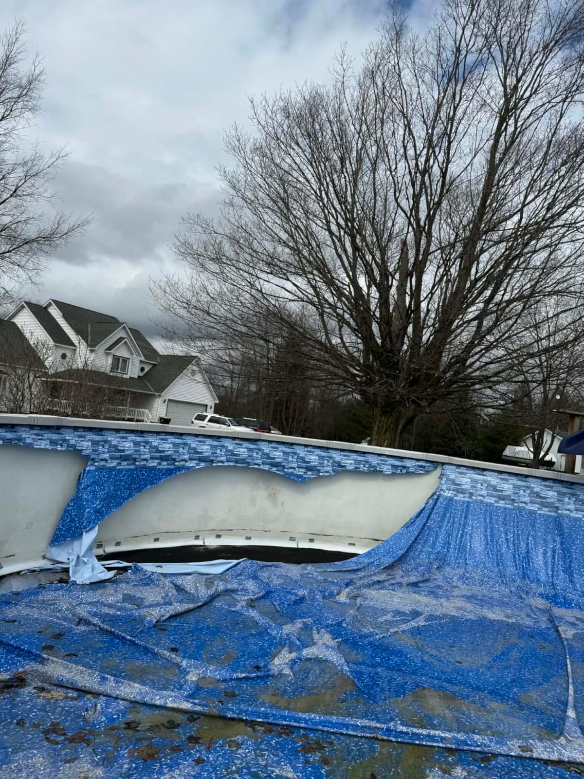 24' Round U-Bead Pool Liner Replacement for Beaded Above Ground Swimming Pools - Replaces Unibead Style Pool Liners - 25 Gauge Vinyl customer photo 1