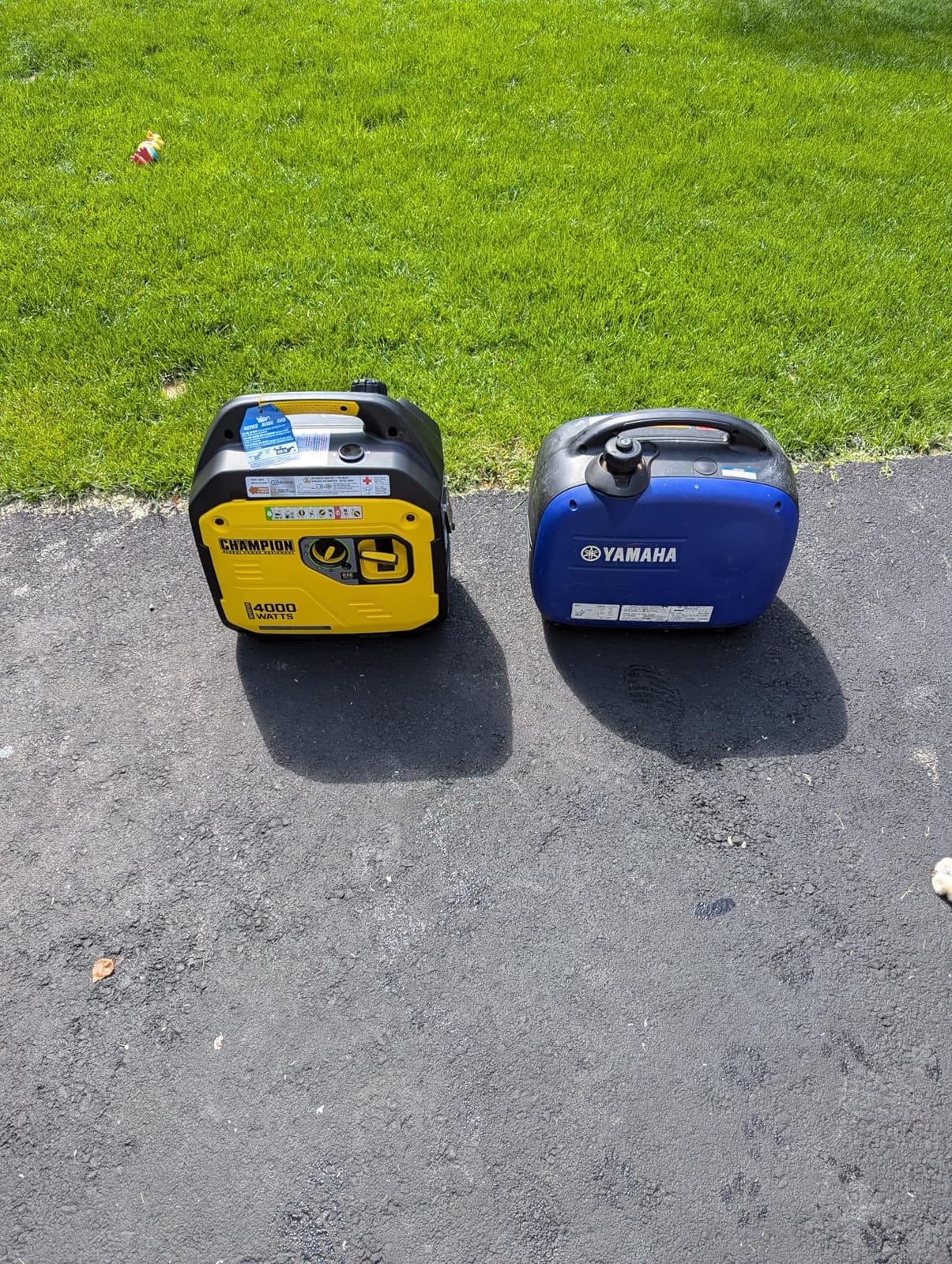 Champion Power Equipment 4000-Watt RV Ready Portable Inverter Generator with Quiet Technology and Free 3-Year Warranty customer photo 1