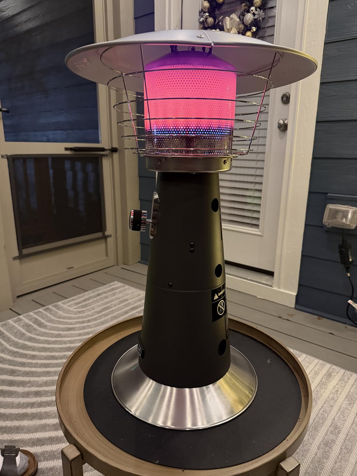 Cuisinart Patio Heater, Tabletop, Anti-Tilt Safety Switch, 11,000 BTU, Gray customer photo 1