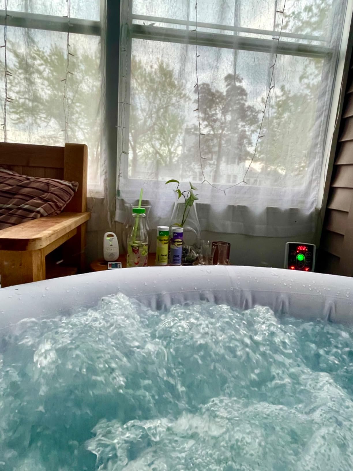 Bestway SaluSpa Miami Energy-Efficient 4-6 Person Inflatable Hot Tub customer photo 1