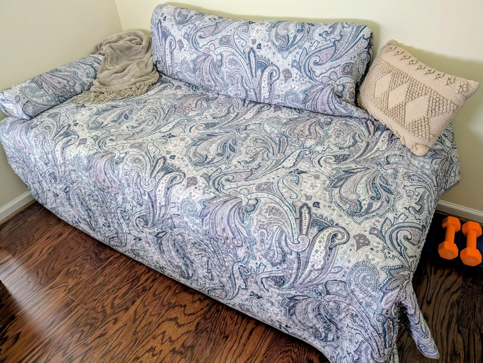 GAESTE Full Size 8 Inch Cooling Gel Memory Foam Mattress, Medium Feel customer photo 1