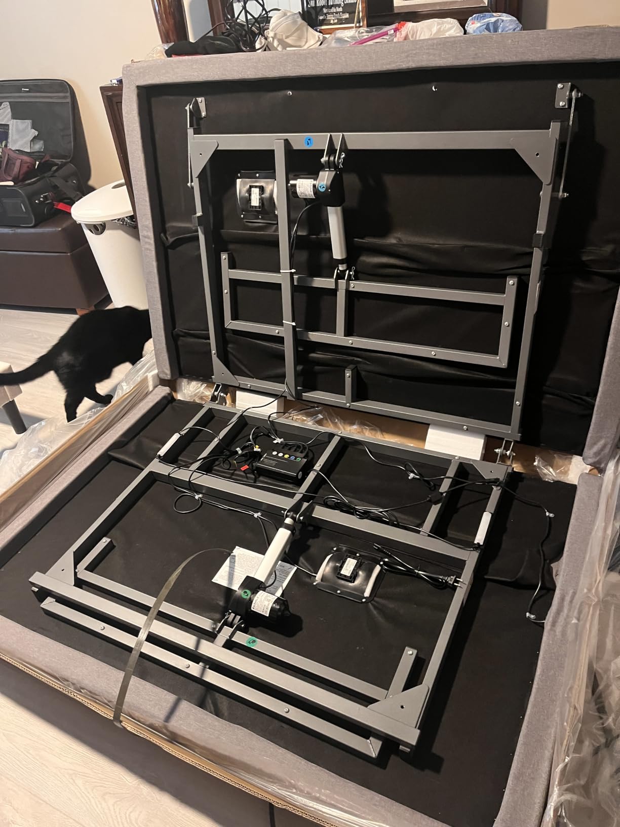 Adjustable Bed Frame Full Size with Massage, Wireless Remote, Head Foot Incline, USB, Underbed Light - Heavy Duty Platform, Zero Gravity Bedframe customer photo 1