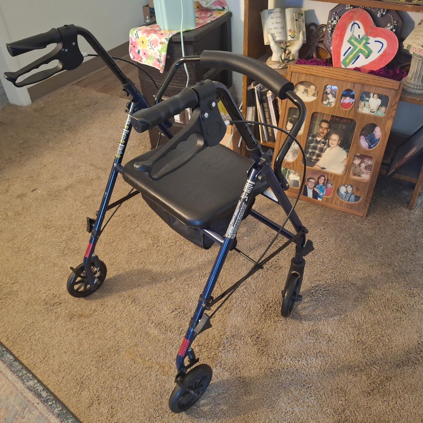 HOMLAND Foldable Rollator Walkers for Seniors with Seat, 17 lb Lightweight customer photo 2