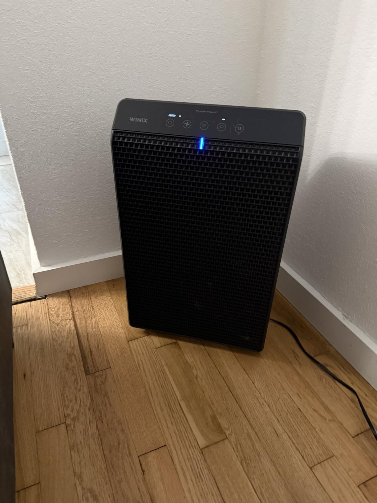 WINIX 5510 Air Purifier (New Generation of 5500-2 with App Support) for Home Large Room Up to 1881 Ft² in 1 Hr, True HEPA, High Deodorization Carbon Filter and Auto Mode, Captures Pet Allergies, Smoke customer photo 2
