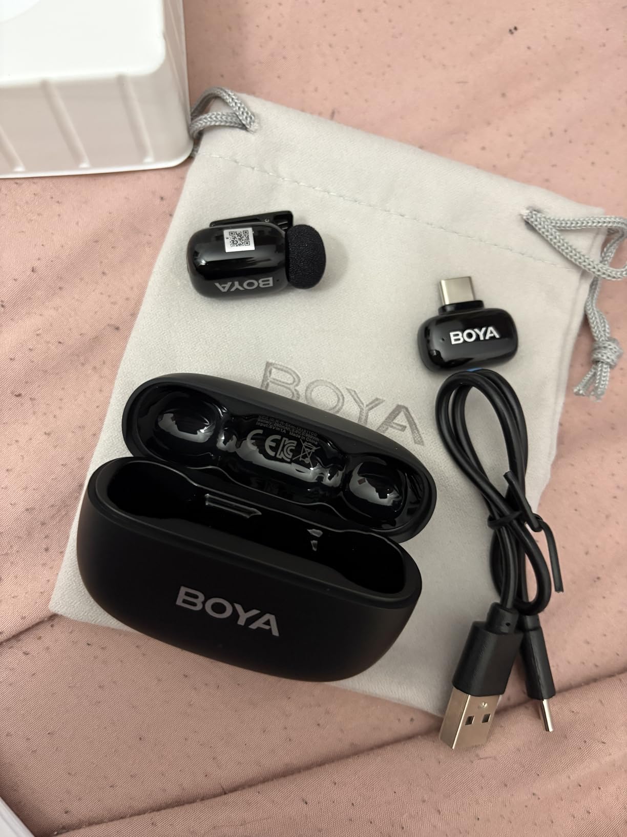 BOYA mini 2 Wireless Lavalier Microphone for iPhone 15/16/17 & Android customer photo 1