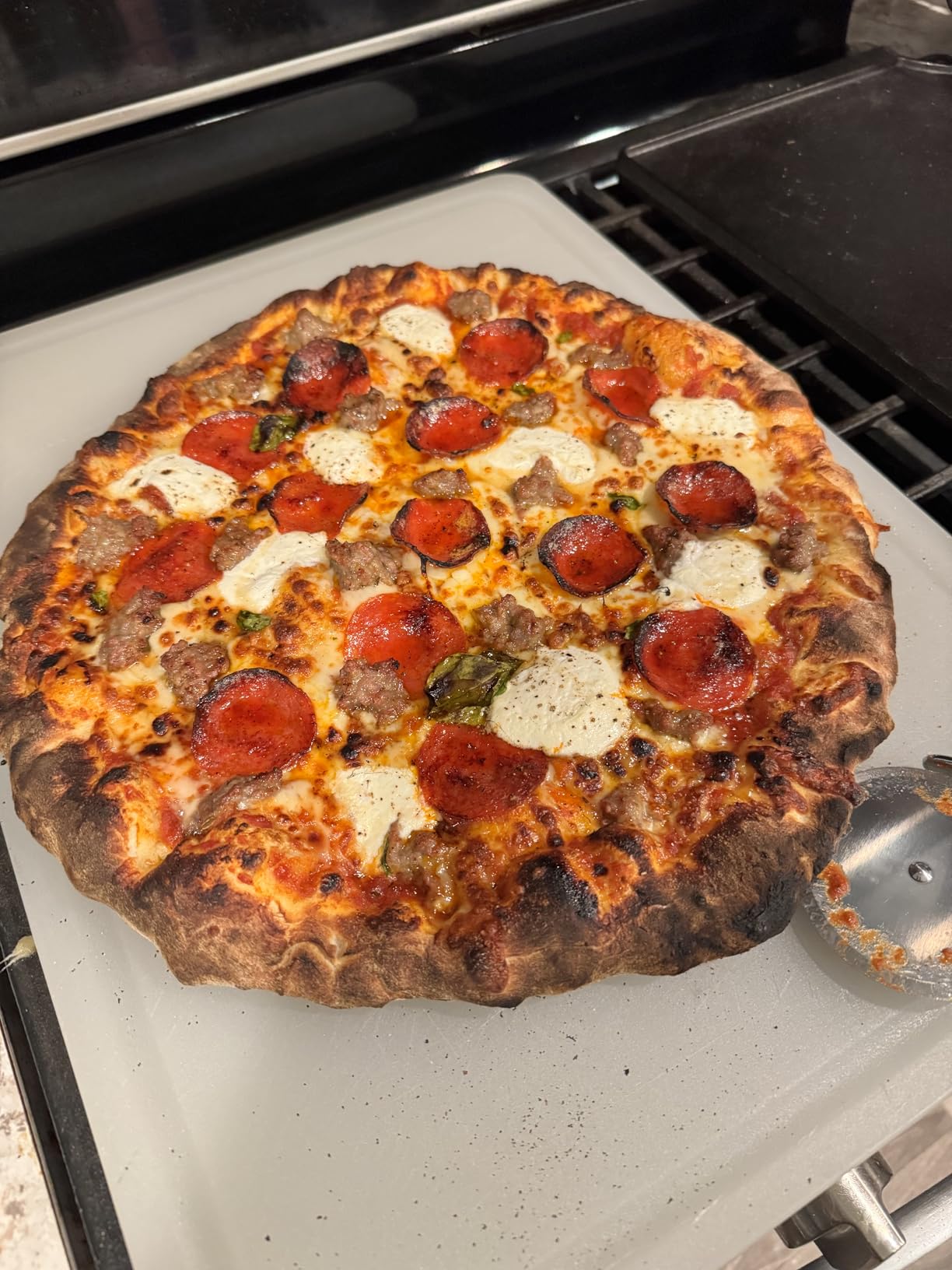 Ooni Karu 2 Pro Multi-Fuel Pizza Oven - Wood and Gas Outdoor Pizza Oven with Pizza Stone & Integrated Thermometer, Pizza Oven Outdoor, Dual Fuel 16 Inch Pizza Maker, Outdoor Cooking Grill customer photo 2