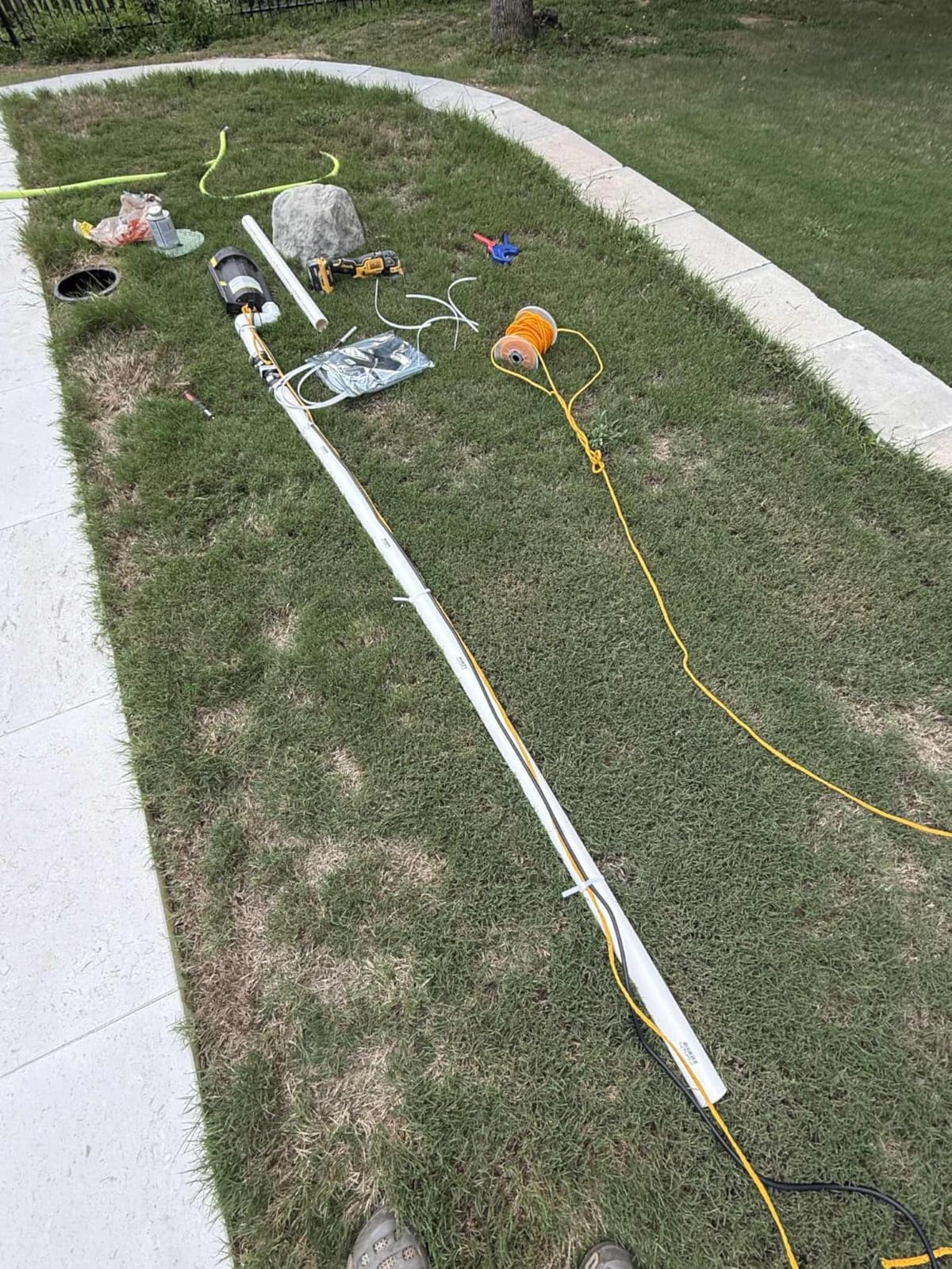 Acquaer 1/3 HP Automatic Submersible Water Pump, 2160 GPH Sump Pump, 115V customer photo 1