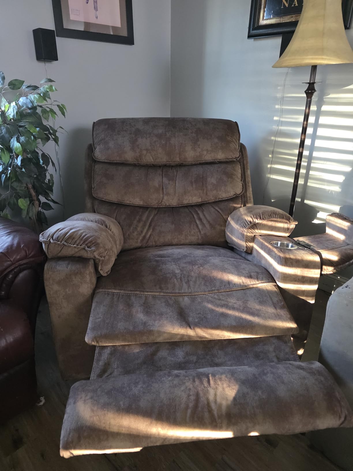JIKFRIMA 27in Extra Wide Power Lift Recliner Chair for Big Tall Elderly customer photo 1