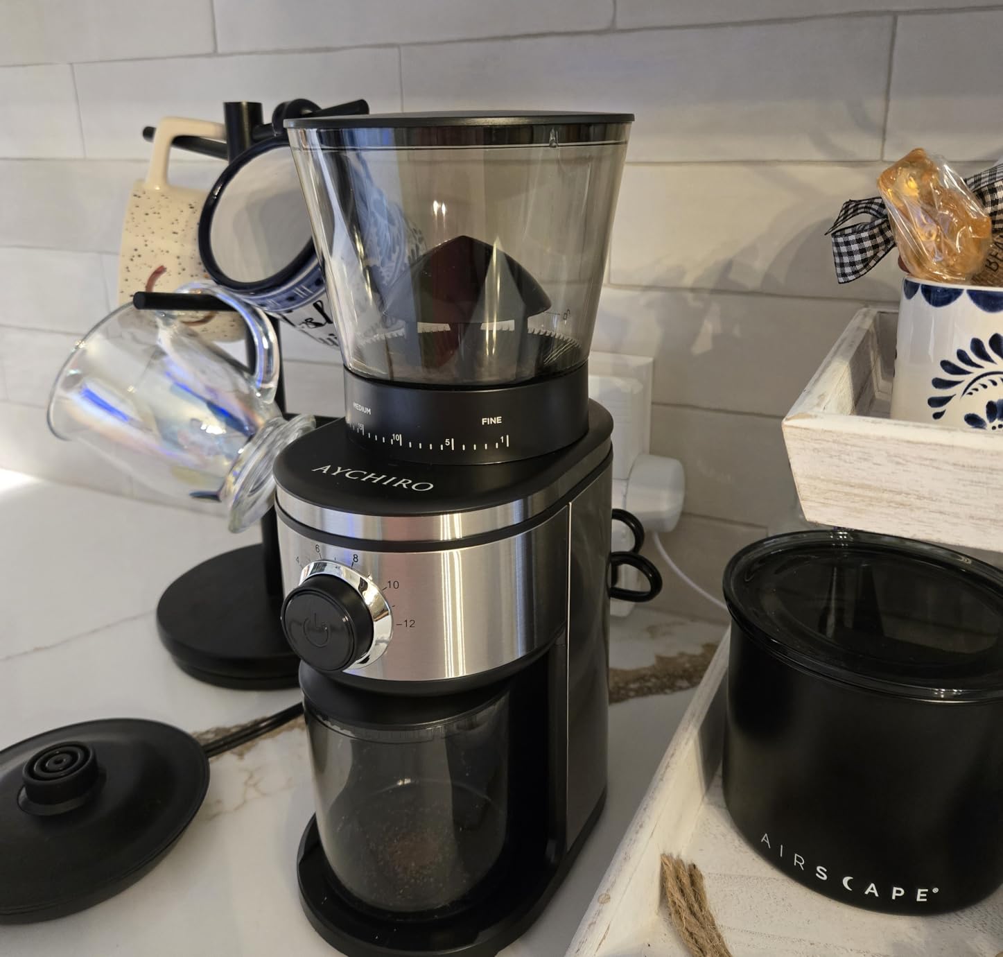 AYCHIRO Conical Burr Coffee Grinder Electric, Coffee Grinder with 30 Grind Settings, Adjustable Burr Mill Grinder for Home Use, 2-12 Cups for Espresso, Pour Over & French Press customer photo 2