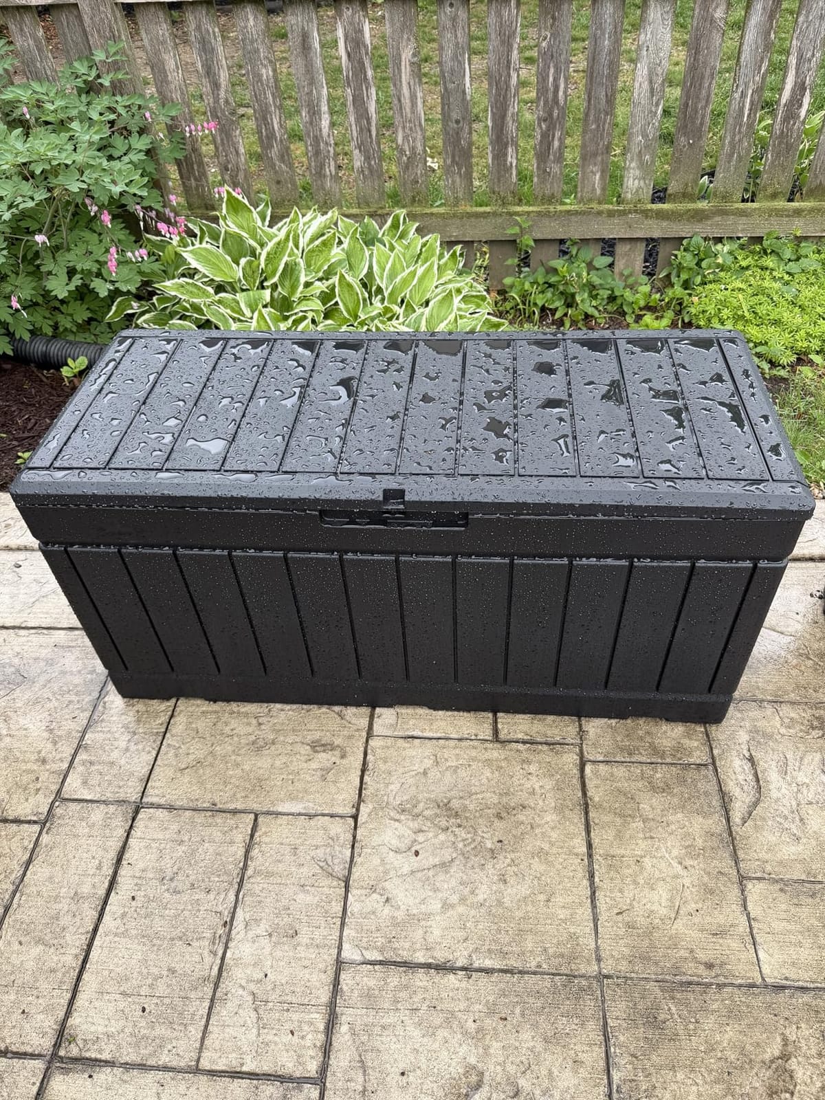 Devoko 78 Gallon Deck Box, Waterproof Resin Outdoor Storage Box customer photo 2