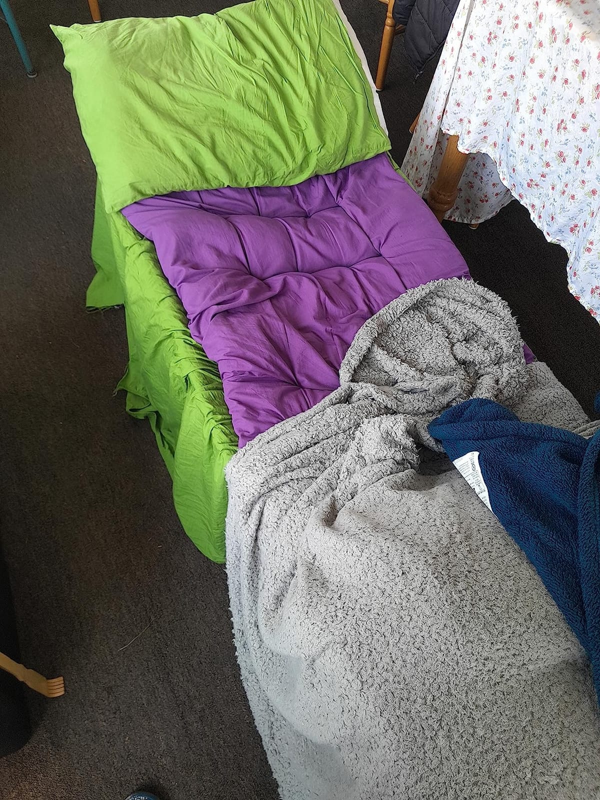 COLMERD 32In XXL Camping Cot, Cots for Sleeping with Comfortable Mattress customer photo 2