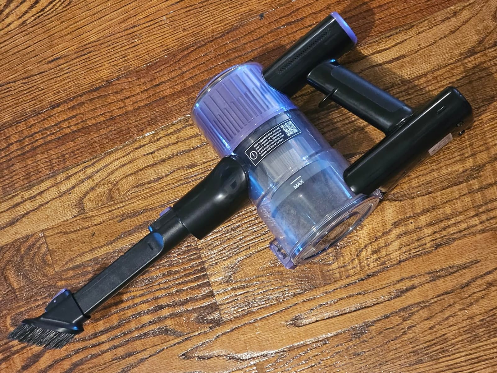Cordless Vacuum Cleaner, 10 in 1 Stick Vacuum with Powerful Suction, Hose, Green LED Light, Anti-Tangle Brush, Lightweight Rechargeable Vacuum Cleaner for Home, Hardwood Floors,Pet Hair (Purple) customer photo 1