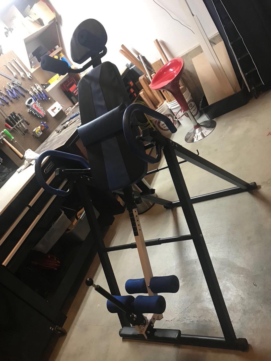 Dripex Heavy Duty Gravity Inversion Table 300 lbs Capacity customer photo 2