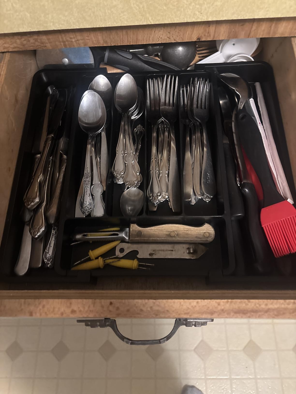 Lifewit Expandable Silverware Drawer Organizer, Kitchen Utensil Tray customer photo 1