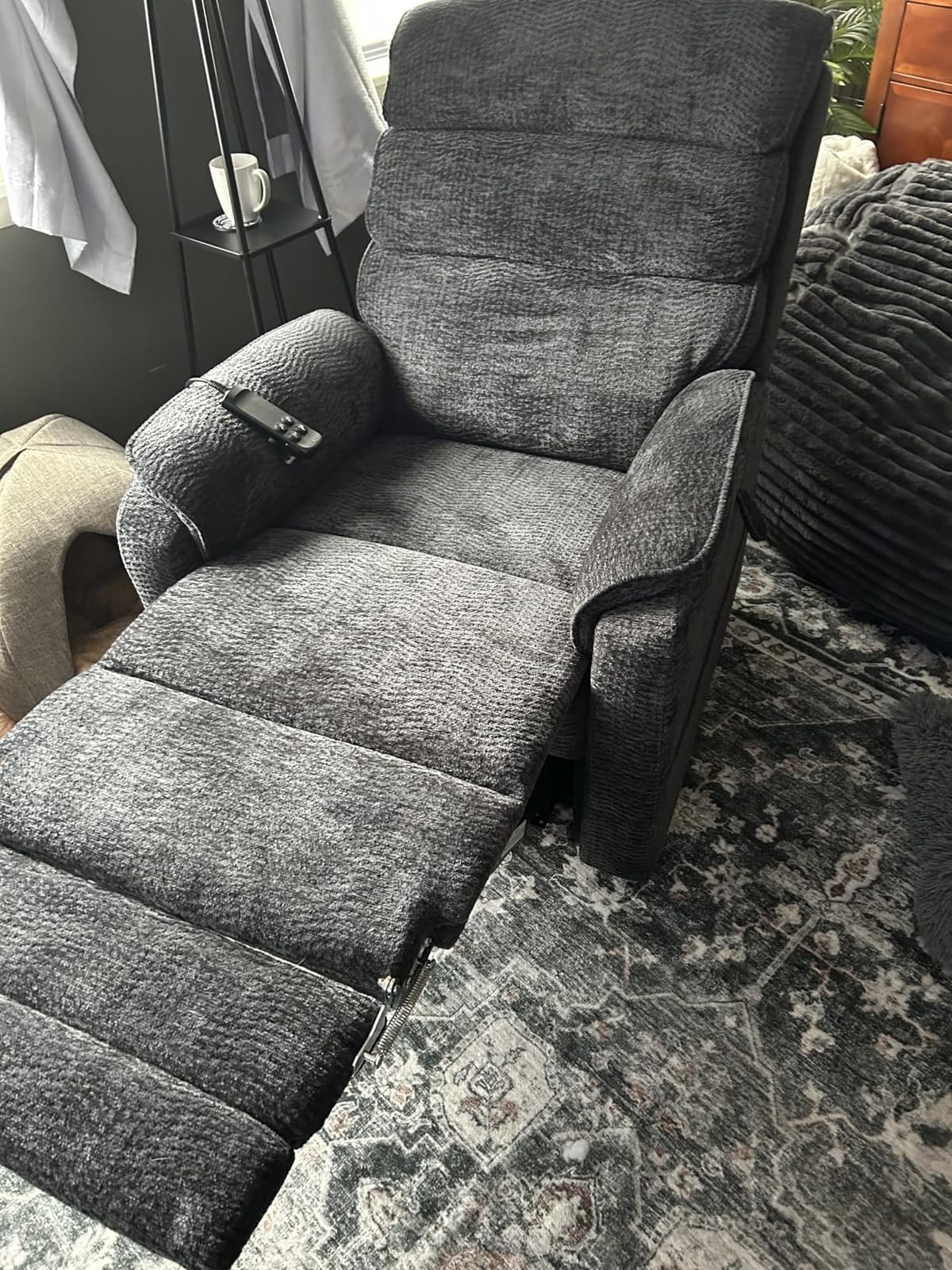 DYNOX 9198L Tall Power Lift Recliner, Extended Footrest, Dark Grey customer photo 1