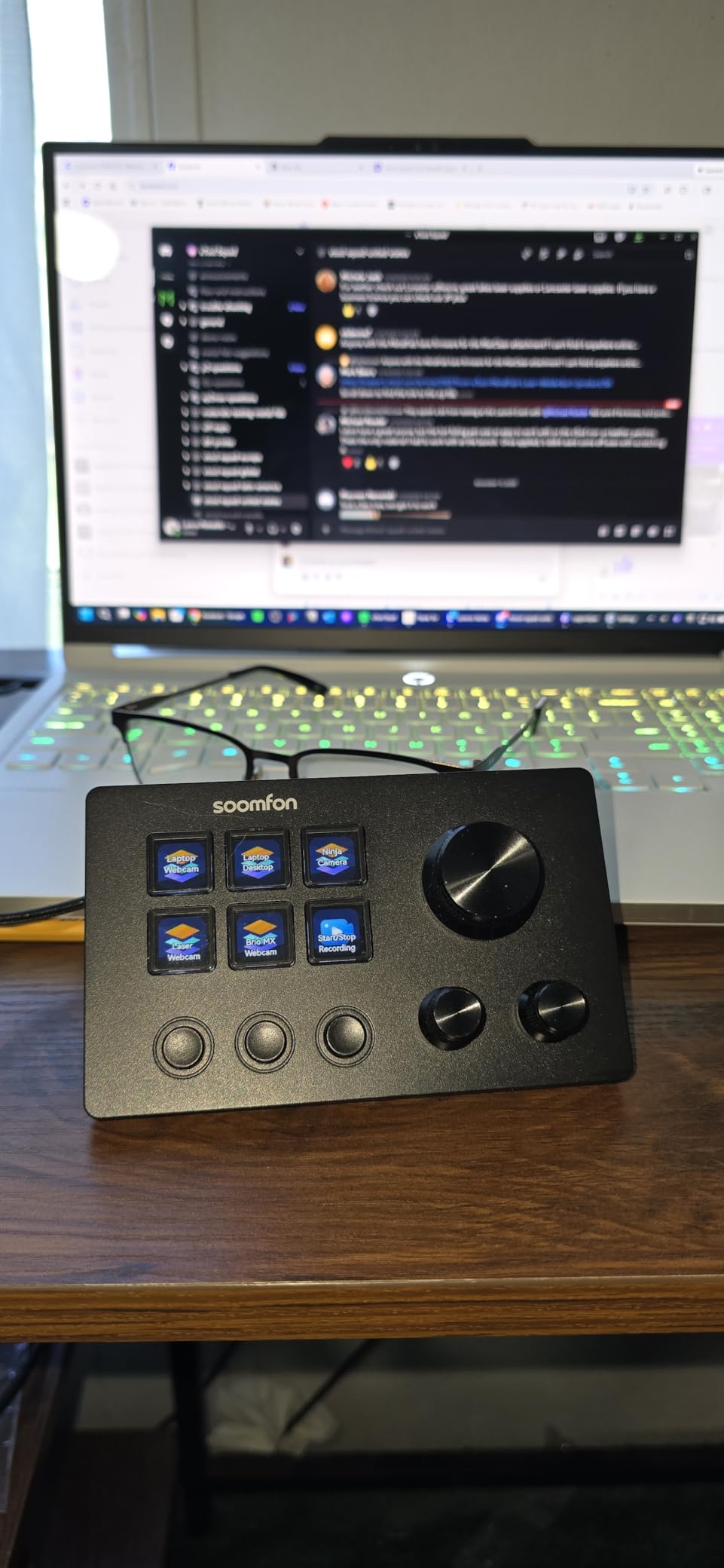 SOOMFON Stream Controller Studio Deck 6 Macro Keys, 3 Dials, 3 Buttons customer photo 1