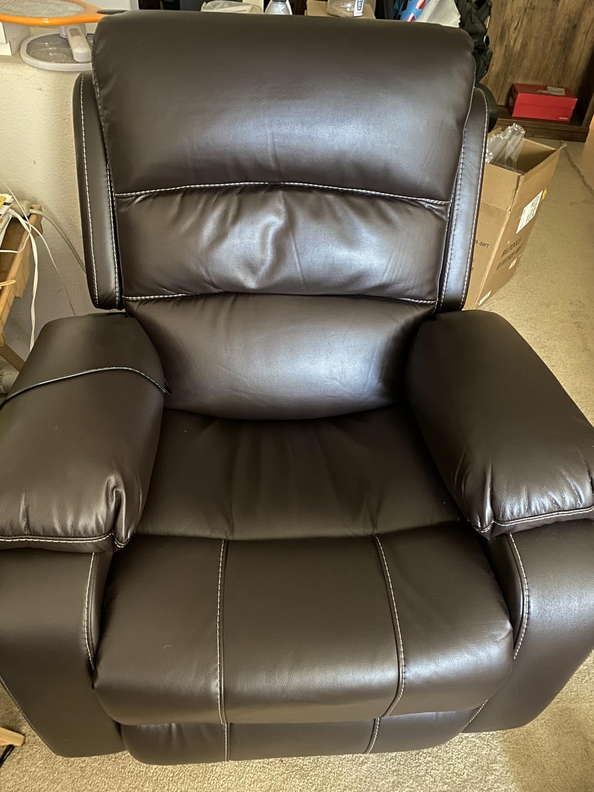 EONIX Dual Motor Zero Clearance Wall Hugger Power Recliner Chair, Brown customer photo 1