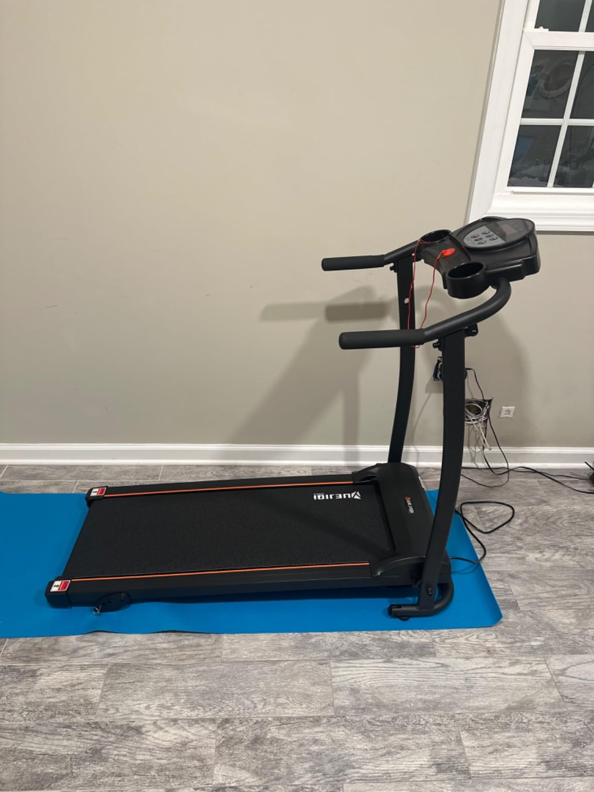 YUEJIQI Treadmill with 10%/25% Incline 8.5/10MPH for Office Home Gym customer photo 1