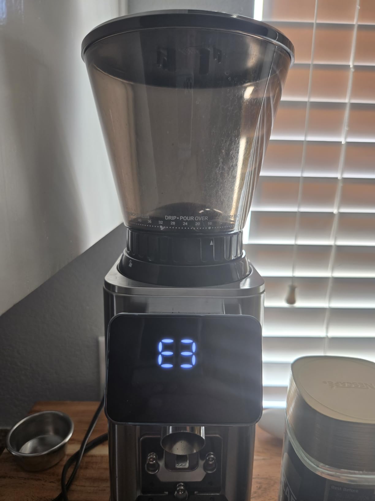 AMZCHEF Burr Coffee Grinder, 48 Settings, Less Static Mess, Metallic Silver customer photo 1