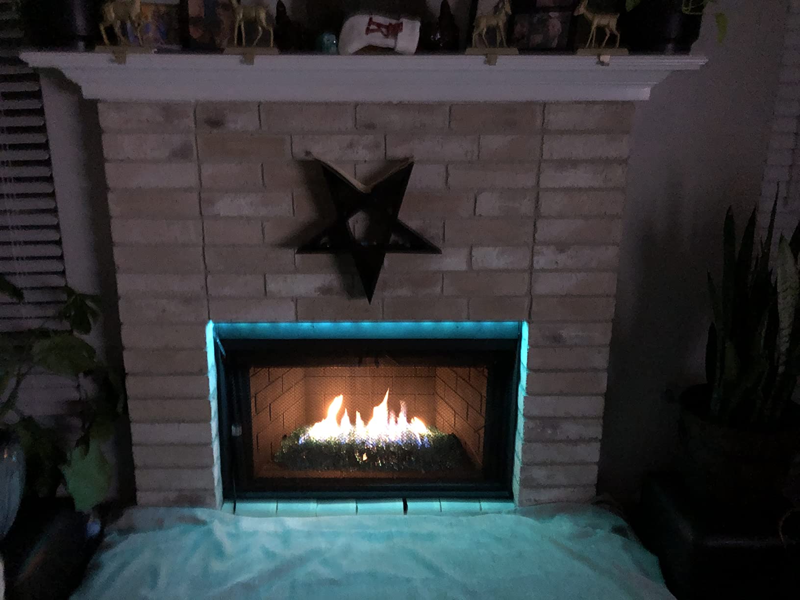 Uniflasy 20 lb Fire Glass for Propane Fire Pit, 1/2 in Blue Mix customer photo 2