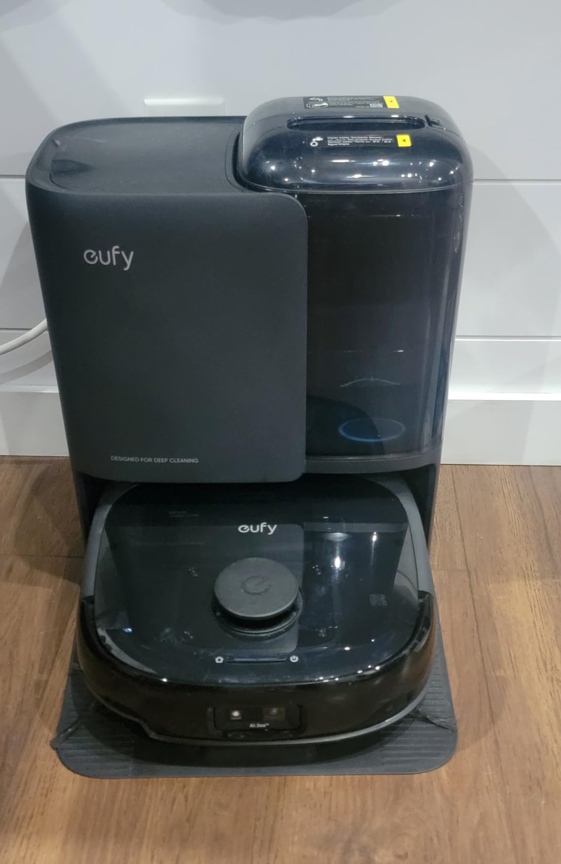 eufy E25 Robot Vacuum and Mop Combo, 20,000 Pa, HydroJet Roller Mop customer photo 1