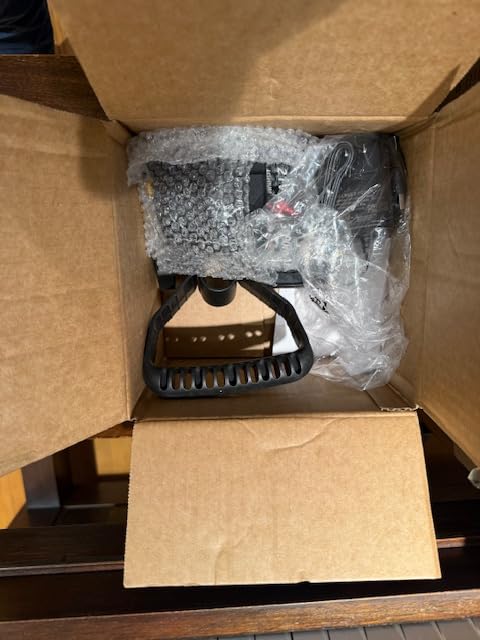 DEGGE Electric Cordless Snow Shovel, 2X 3.0Ah/ 21V/ 12-Inch Battery customer photo 2