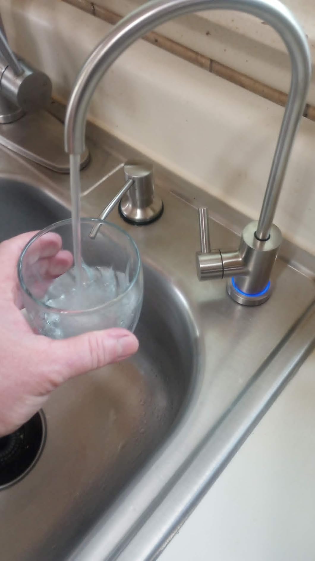 Electrolux Tankless Reverse Osmosis System,Eco 600GPD, 9-Stage Water Filter customer photo 1