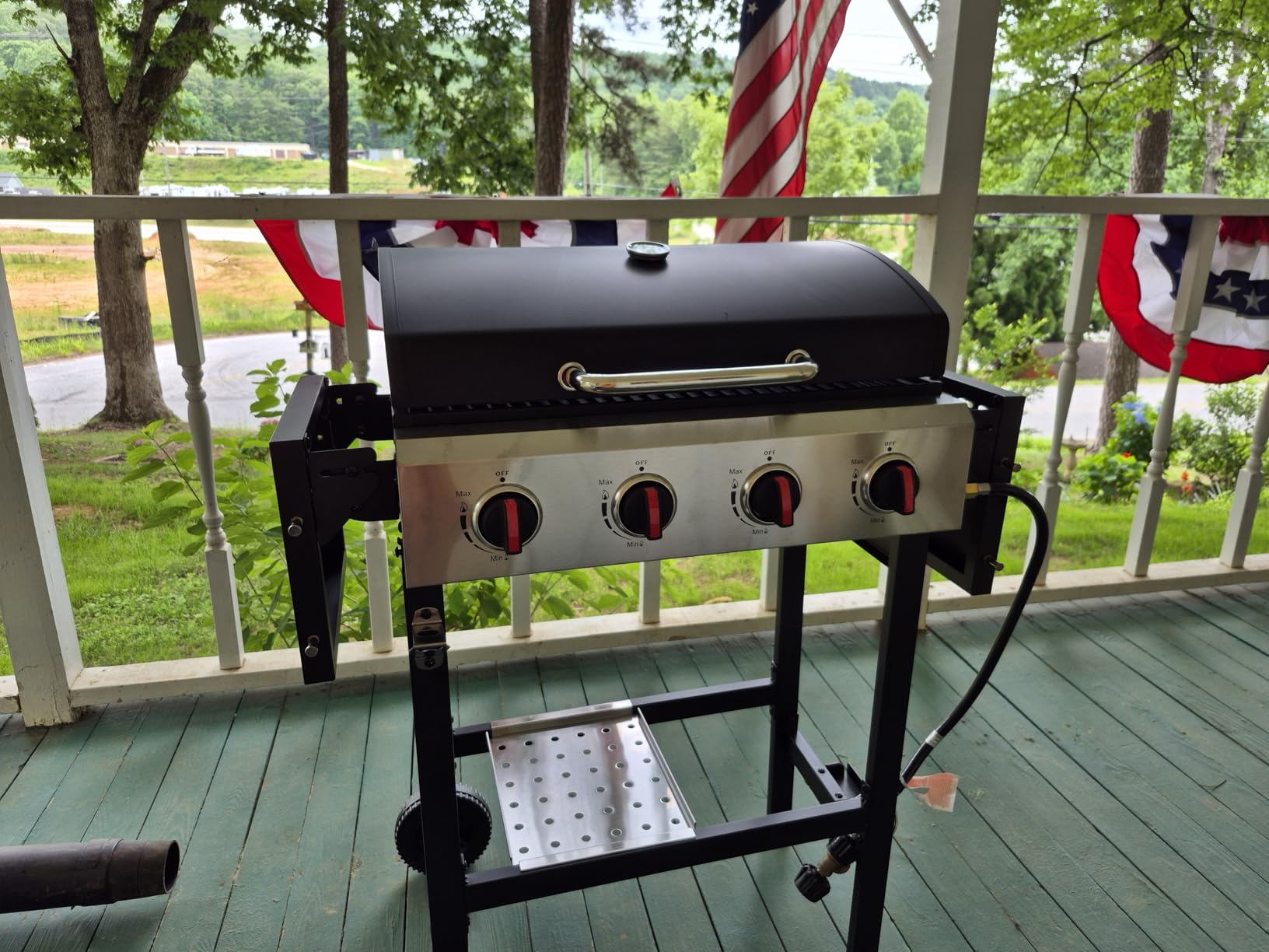 4 Burner Propane Gas Grill, Portable BBQ Grill with Cast Iron Grate & Griddle Pan, Folding Side Table for Camping Backyard, 40000 BTU Easy-Clean Outdoor Cooking customer photo 2