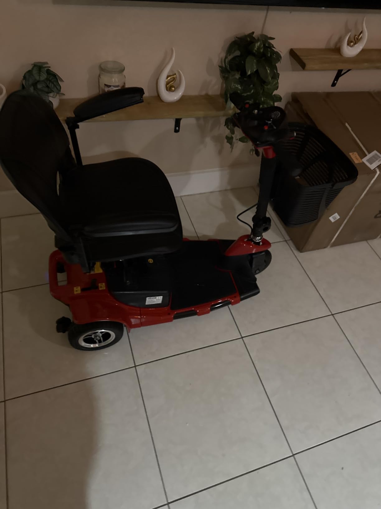 VEVOR Heavy Duty 3-Wheel Mobility Scooters for Seniors & Adults, 500lbs Capacity, 21.5 Miles 3-Speed Long Range, 1000W All Terrain Electric Recreational Scooter Wheelchair, 20° Max Climbing Capacity customer photo 1
