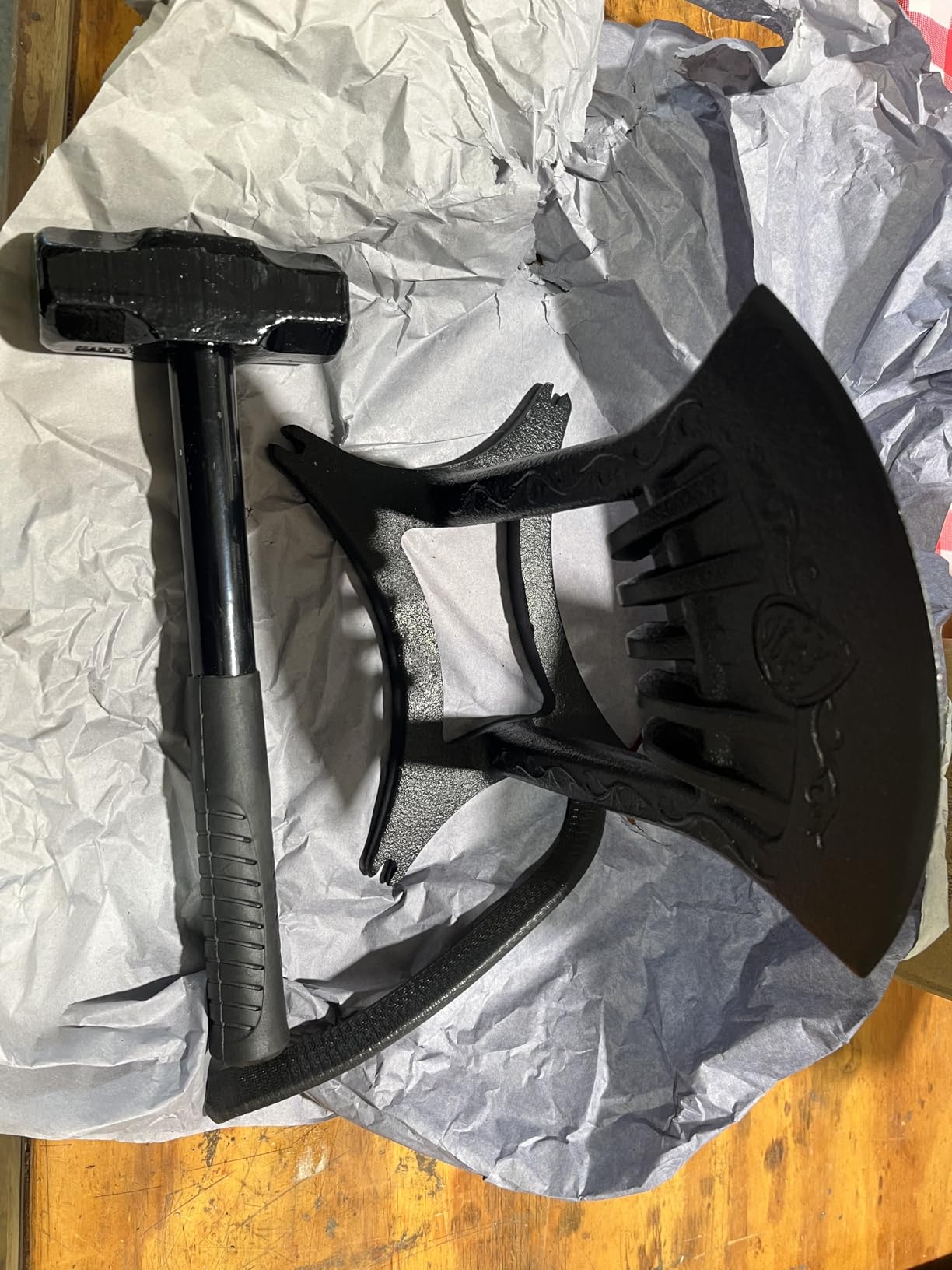 Cast Iron Kindling Splitter with 3Lbs Sledge Hammer,Medium-Sized customer photo 1
