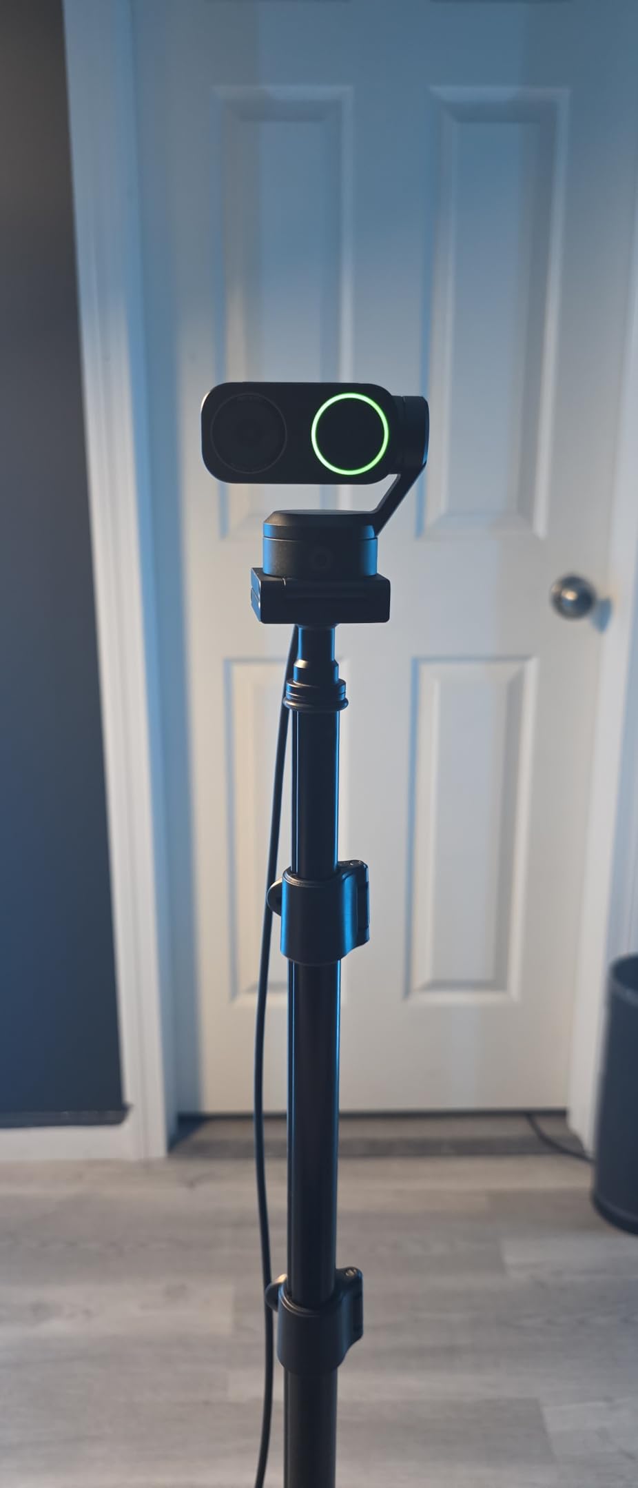 Insta360 Link 2 Pro – 4K PTZ Webcam for PC/Mac, 1/1.3” Sensor, Low-Light, AI Tracking, HDR, Directional Noise-Canceling Mics, Supports Stream Deck, Zoom, Teams, Twitch for Streaming or Meetings customer photo 2
