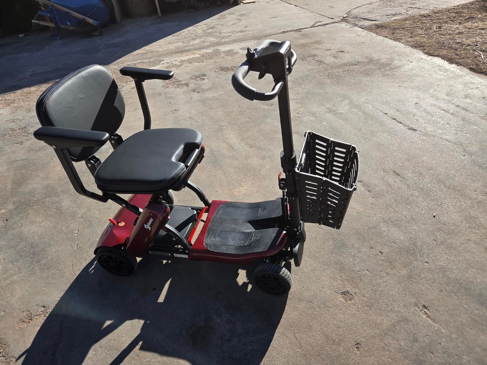 Aotedor Foldable Mobility Scooter for Seniors, 20 Miles Long Range Safe & Comfortable Lightweight Folding Scooter with 275lb Capacity All-Terrain Airline Cruise & FSA Approved - Extended Range customer photo 2