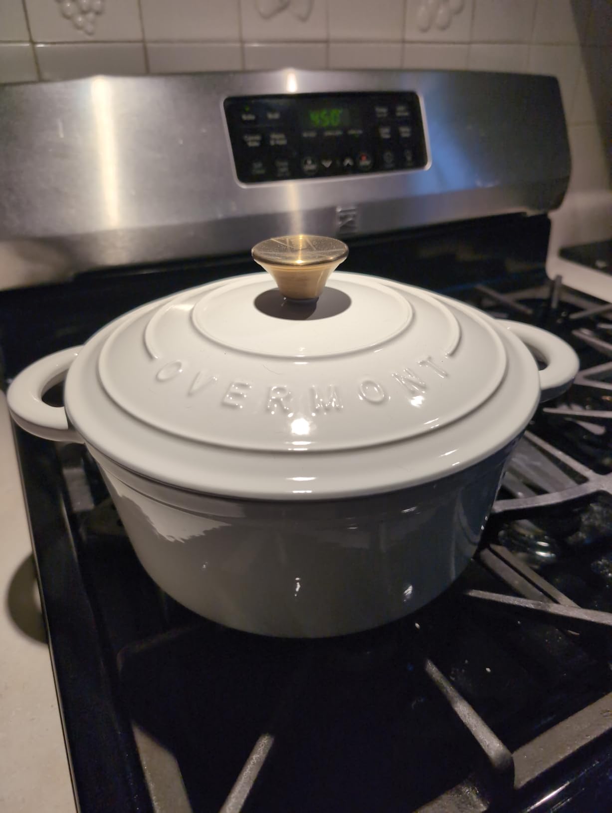 Overmont Enameled Cast Iron Dutch Oven - 5.5QT Pot with Lid Cookbook customer photo 2