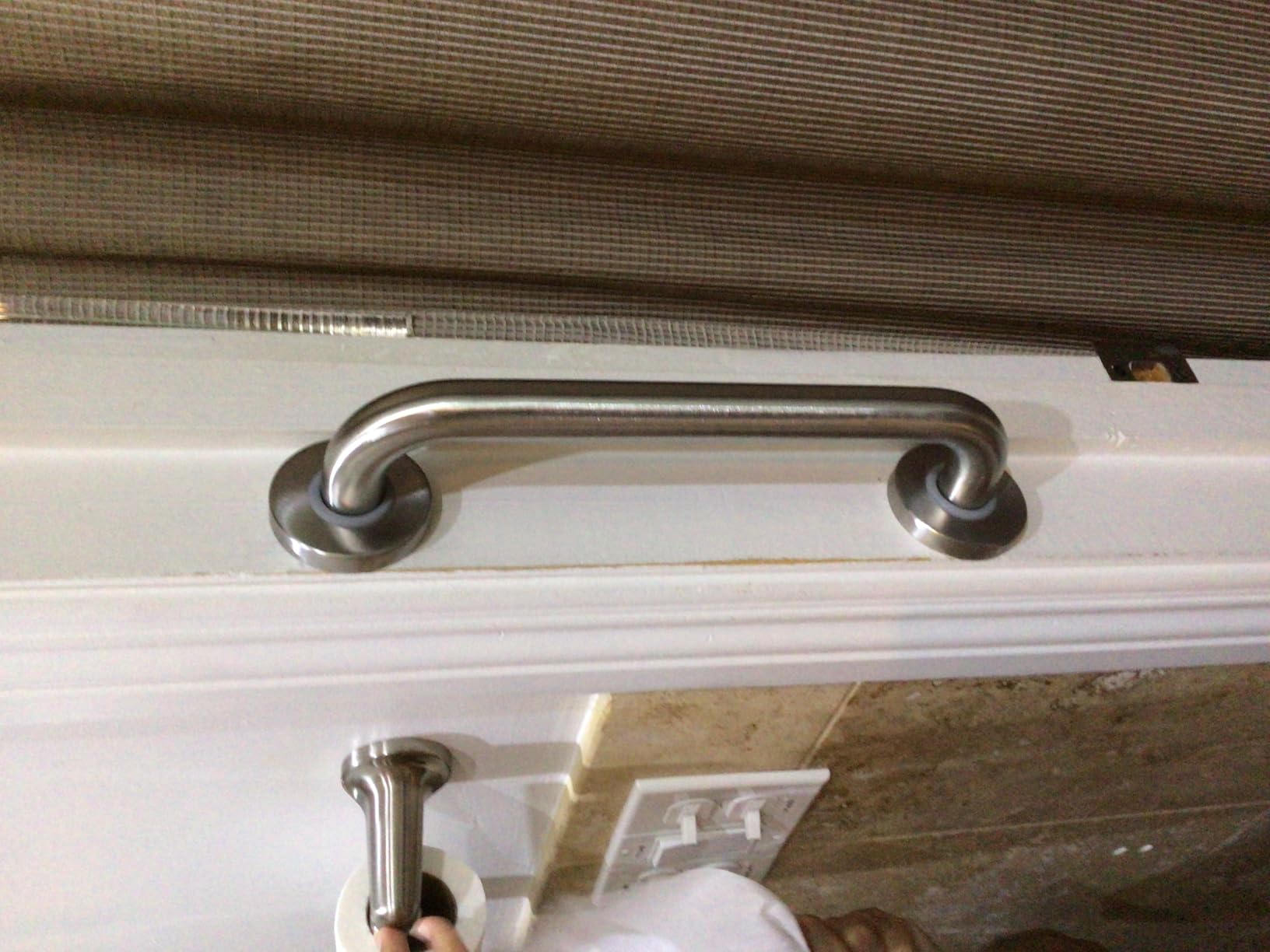 AmazerBath Grab Bars for Shower 18 Inches, Shower Grab Bars for Senior Anti Slip, Safety Grab Bars for Bathtubs and Showers Stainless Steel, Thickened Bar Holds 500LBS, 18