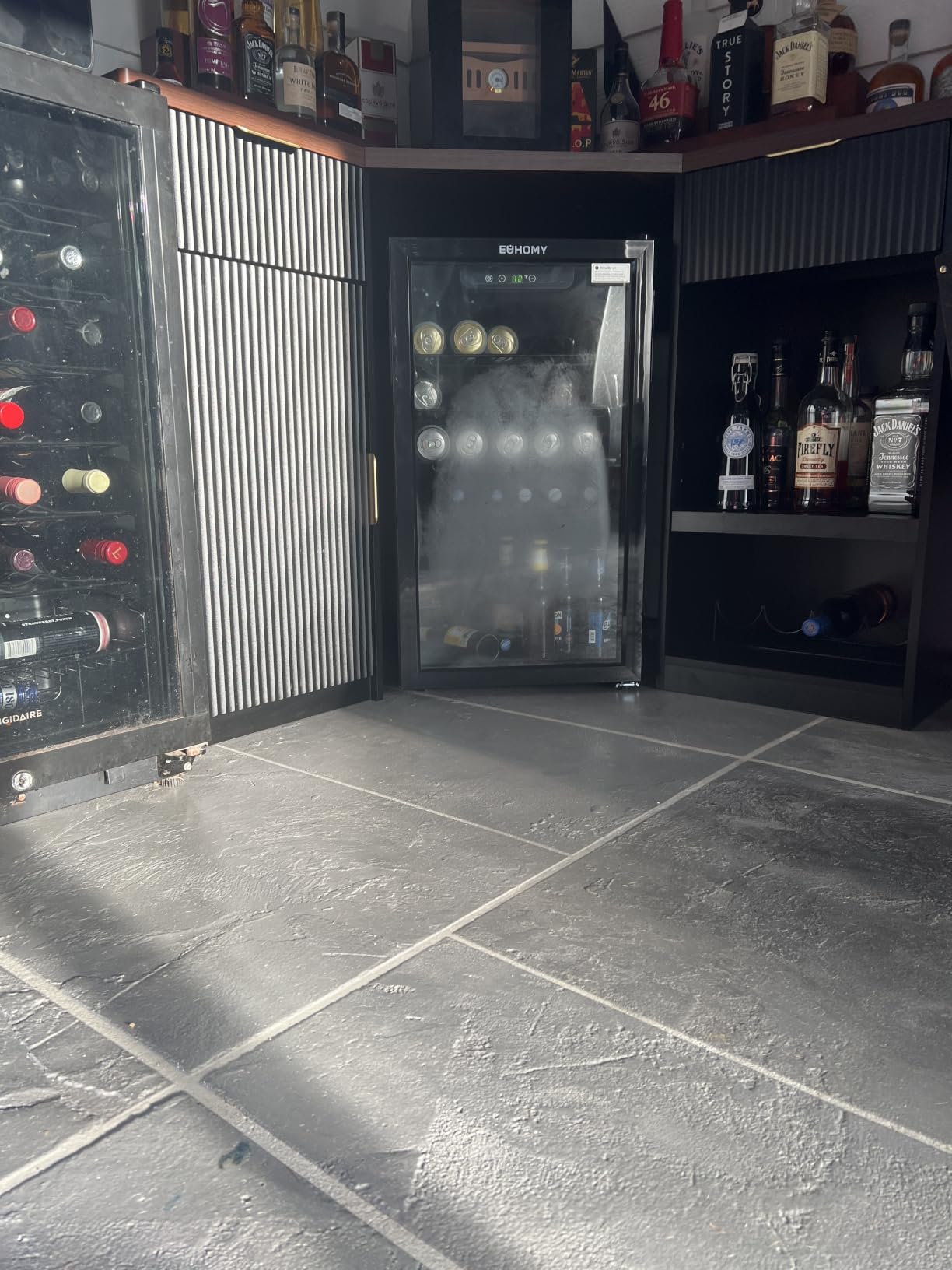 EUHOMY 130 Can Mini Fridge, Beverage Refrigerator with Glass Door, Black customer photo 1