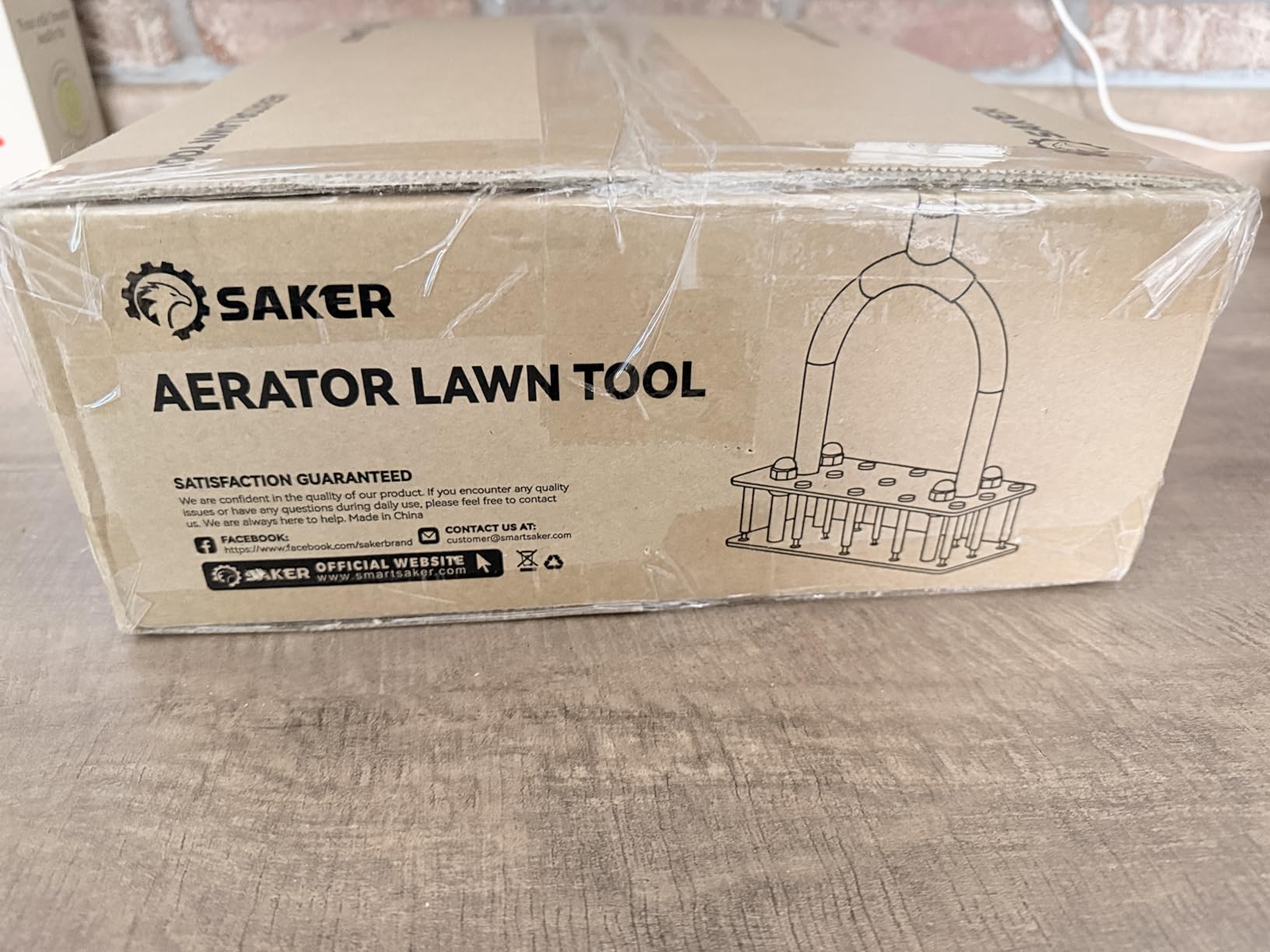 Saker Manual Lawn Aerator Tool with 15 Iron Spikes Black customer photo 2