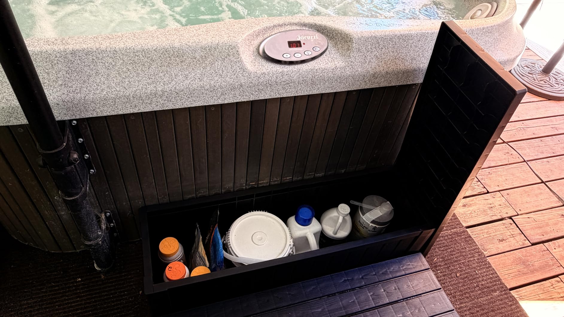 36.6” Hot Tub Steps with Storage, 780 lbs Load Capacity, Black customer photo 2