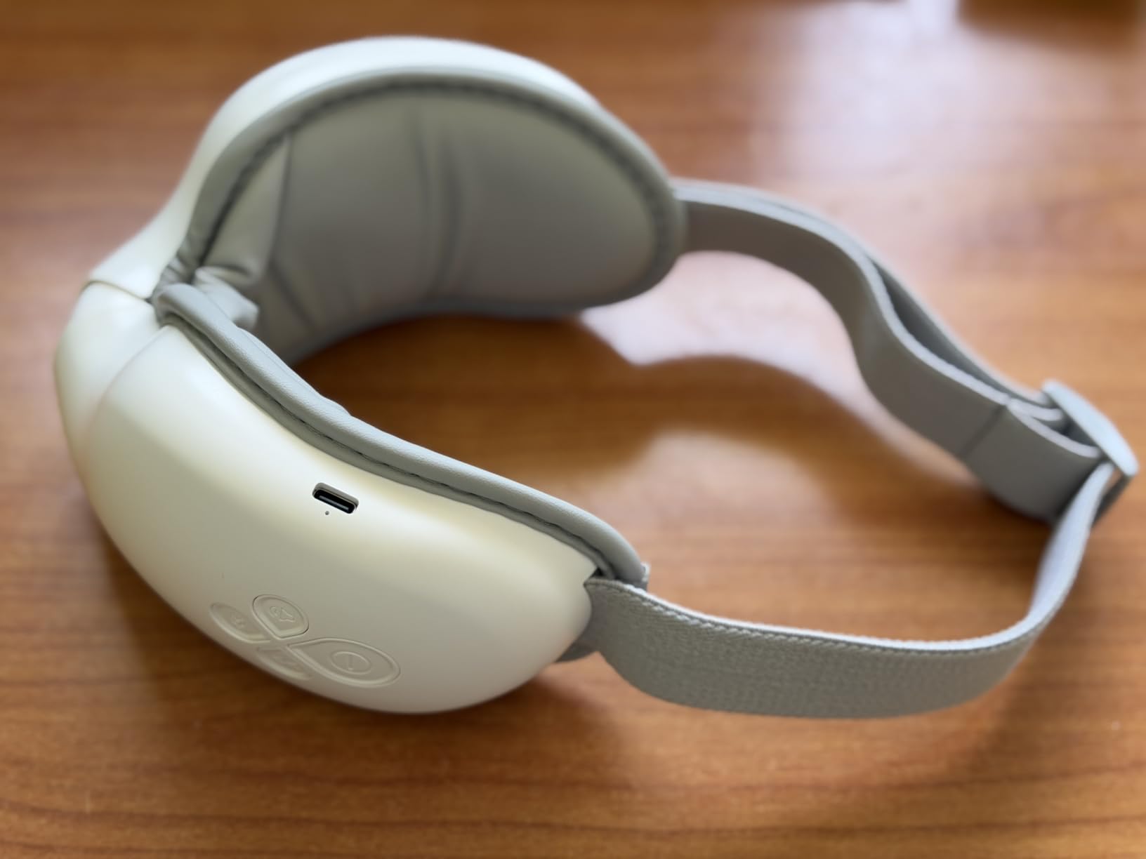 LAOBEN Eye Massager with Heat-Eye Mask for Migraines Relief & Improve Sleep customer photo 1