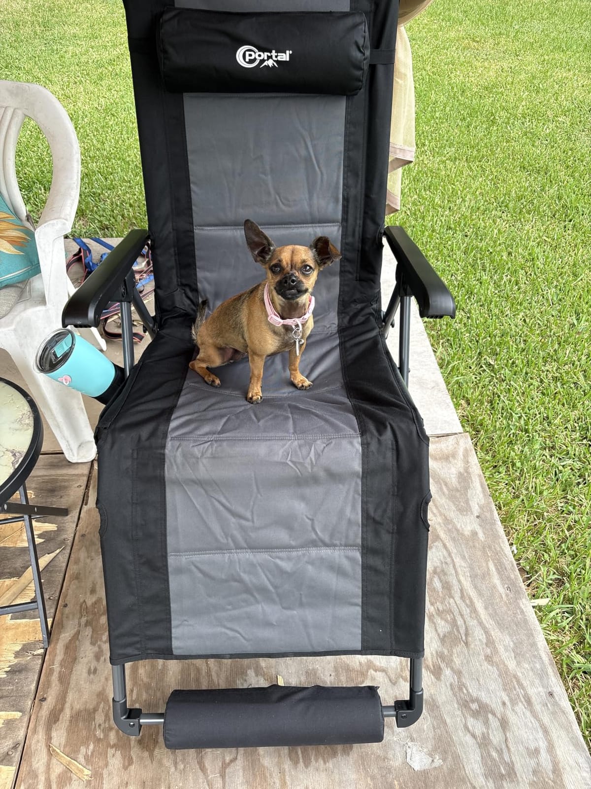 Portal Portable Zero Gravity Chair, Lounge Chair Outdoor Oversized Zero Gravity Chair Folding Lounge Chair with Adjustable Pillows and Cup Holder for Poolside and Lawn, Support 350lbs, Black, 1Pack customer photo 1
