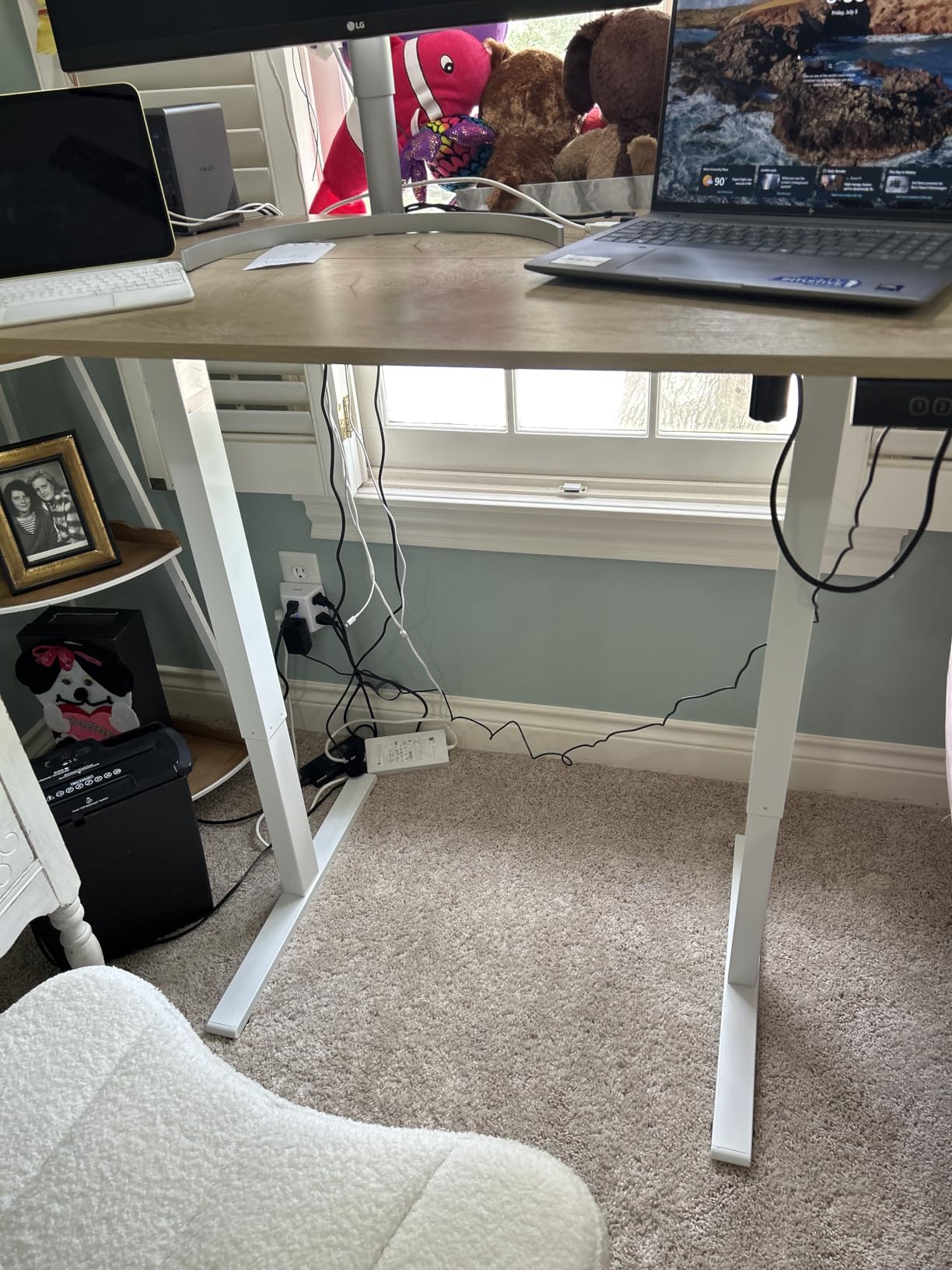 Cubiker Standing Desk, 55x24 Inches Sit Stand Home Office Desk, Electric Stand up Desk, Adjustable Desk with Splice Board, White Frame/Maple Top customer photo 1