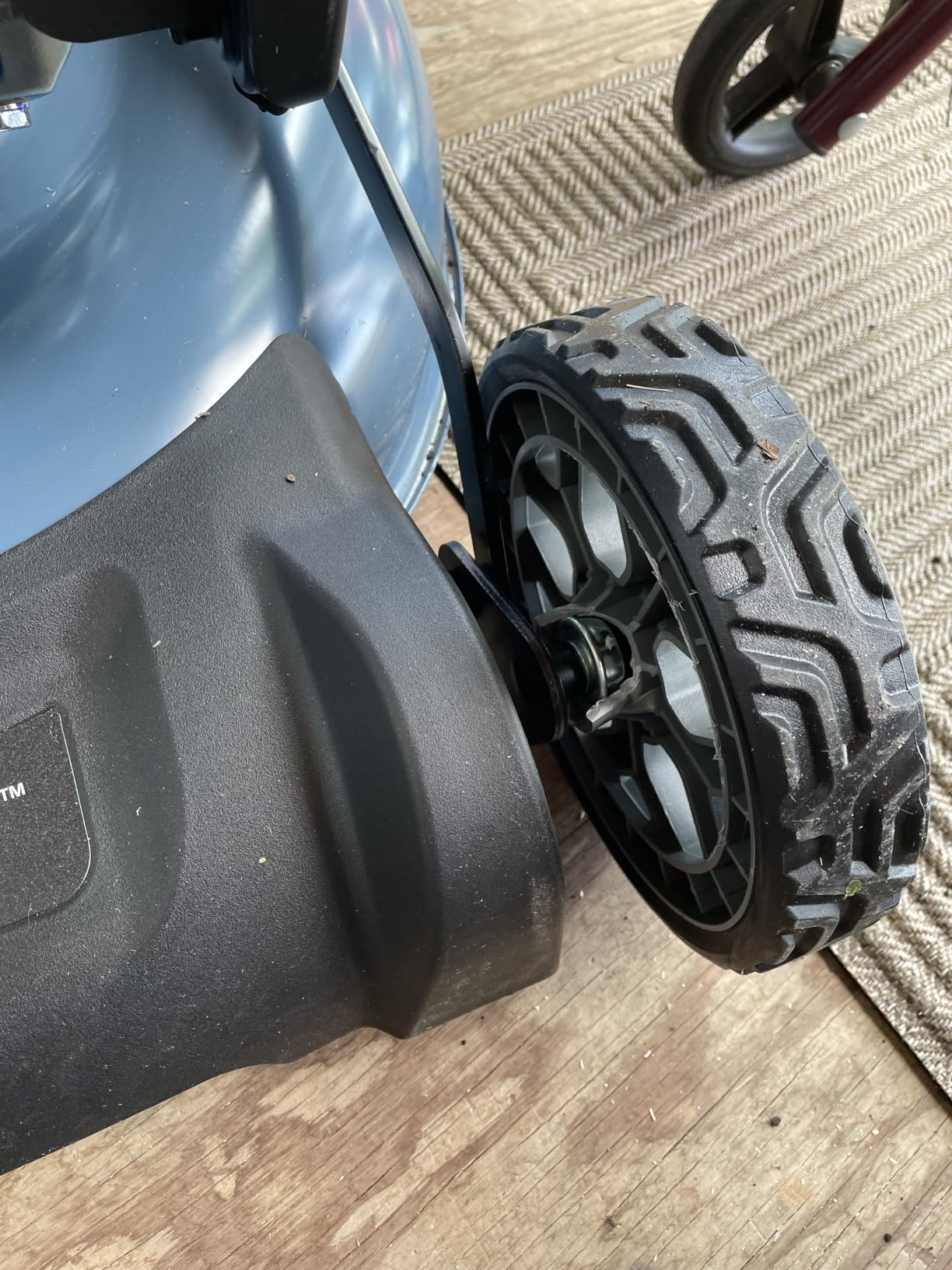 SENIX 22Inch 201cc 3-in-1 Gas Lawn Mower, Rear Wheel Self-Propelled Mower customer photo 1
