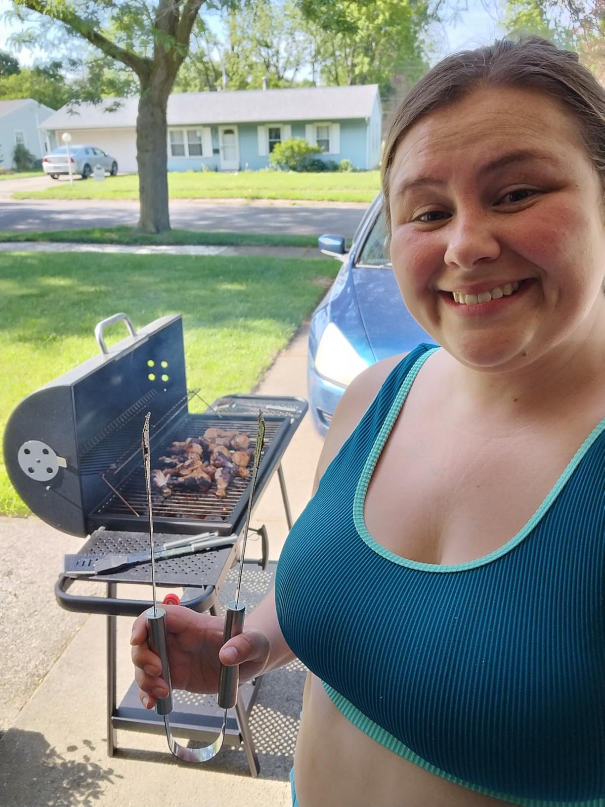 Realcook Charcoal Grill with Offset Smoker: Spacious Barrel Charcoal Grills customer photo 1