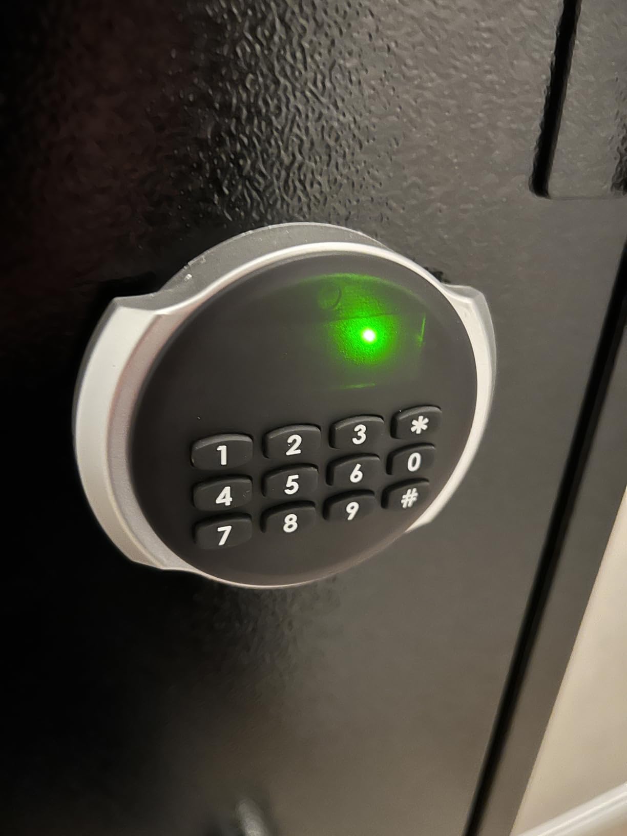 2-3 Gun Safe, safe for rifles and pistols, Digital Access Safe (02 - Black, 2-3 guns) customer photo 2