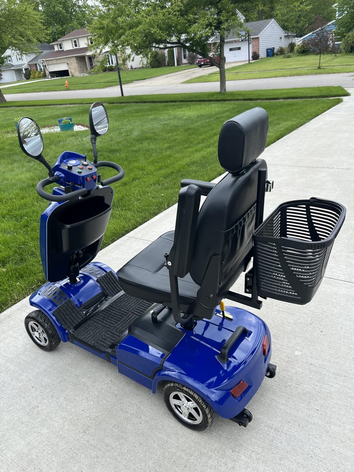 Heavy Duty Mobility Scooter for Seniors/Adults,500LBS Capacity customer photo 1
