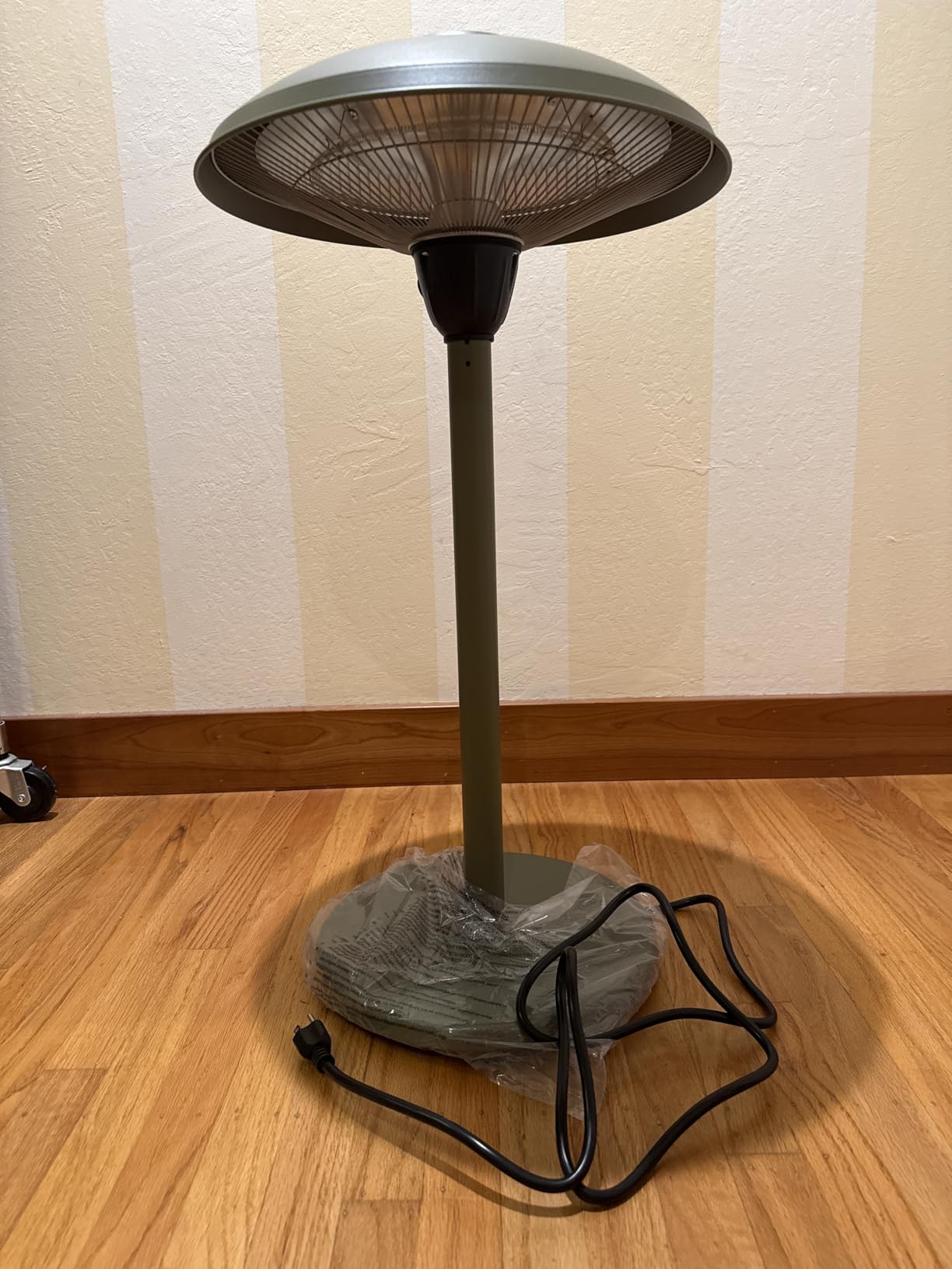 Electric Outdoor Patio Heater, 1500W Tabletop Infrared Heater customer photo 2